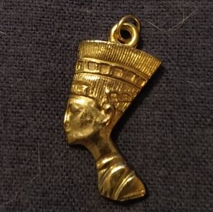 3 for💲25🌟 famous bust Nefertiti gold-tone mini pendant charm Egyptian Revival